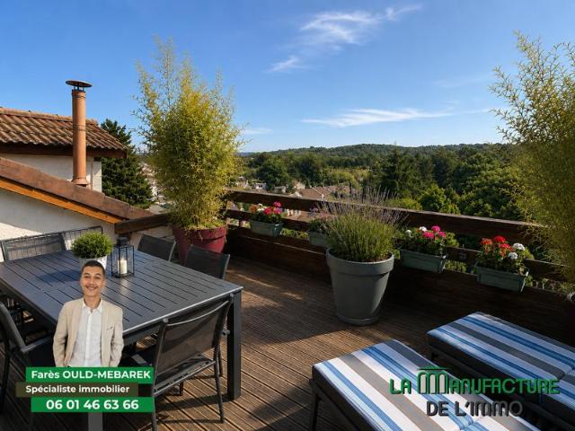 APPARTEMENT TYPE F4 BIS 67,33 M2 CARREZ 104,48 M2 AU SOL