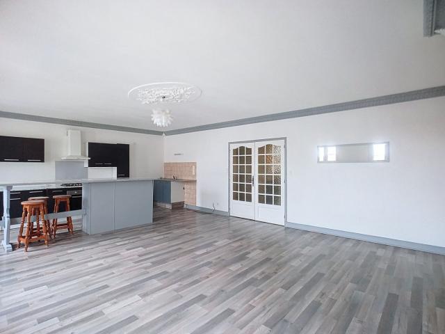 APPARTEMENT TYPE F4 CENTRE VILLE