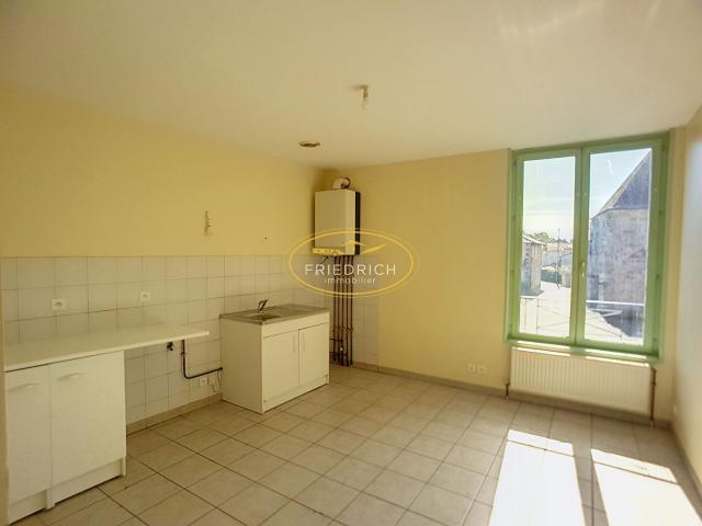 APPARTEMENT Type F1 Bis REVIGNY SUR ORNAIN