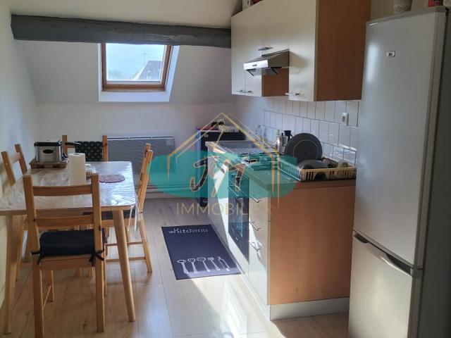 APPARTEMENT TYPE F2 PONT SAINTE MAXENCE