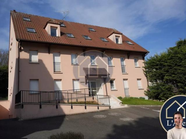 APPARTEMENT TYPE F3 TRÈS BIEN SITUÉ AU CŒUR D'EPERNON – JOLIE RESIDENCE BIEN ENTRETENUE ET AU CALME, CAVE ET PLACE DE PARKING. COMMERCES ET GARE ACCESSIBLES À PIEDS !