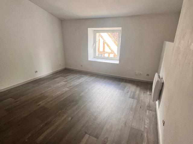 APPARTEMENT TYPE I BIS CENTRE VILLE