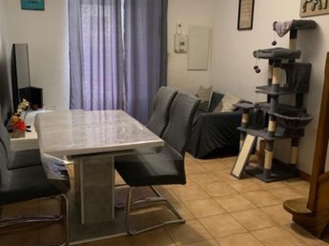 Appartement type P3 avec cour intérieure Parking