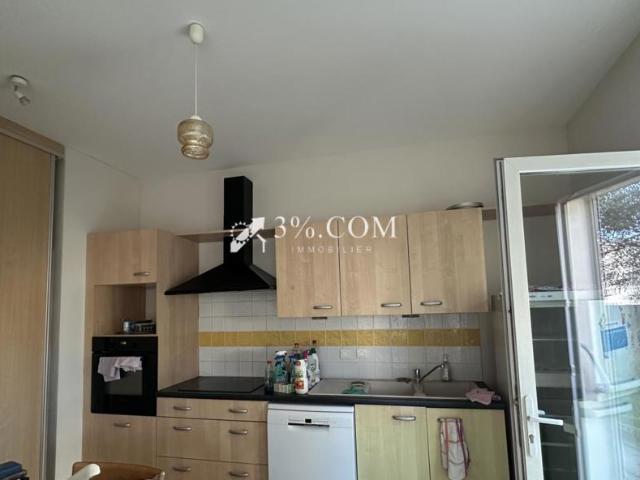 Appartement Type P3 lumineux en rez de chaussé avec jardin p