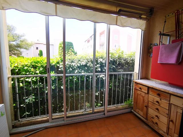 Appartement type T1 avec loggia
