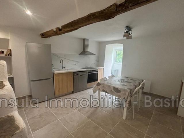 Appartement type T2 meublé rez de jardin Corte