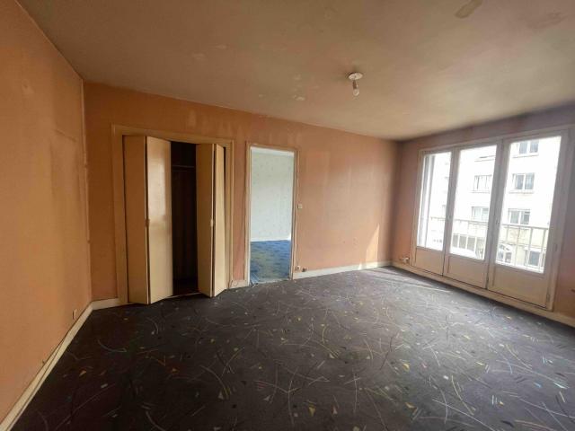 Appartement Type T2 a renover