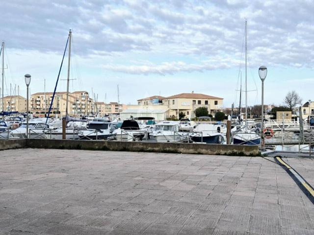 appartement type t2 frontignan plage