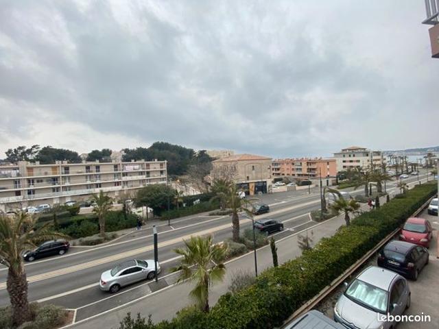 Appartement Type 1 bis véranda vue mer