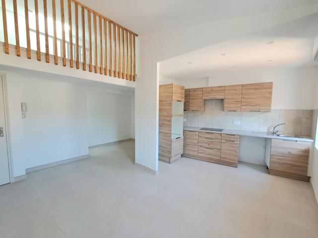 Appartement Type 2/3 de 42m2 avec cave privative