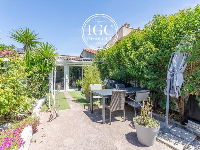 APPARTEMENT TYPE 2 40 M2 habitable 43 M2 TERRASSE MARIGNANE