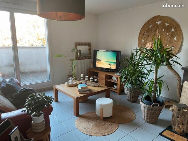 Appartement type 2, 42m² + parking sous sol