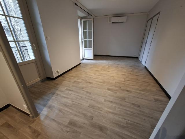 Appartement Type 2 au 1er étage proche centre ville de Marvejols