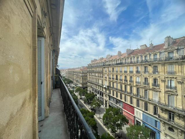 APPARTEMENT TYPE 2 AVEC BALCON