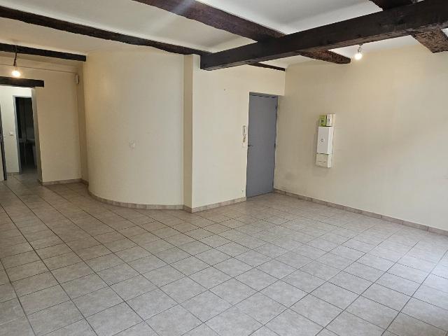 Appartement Type 2 avec cave à Pignans