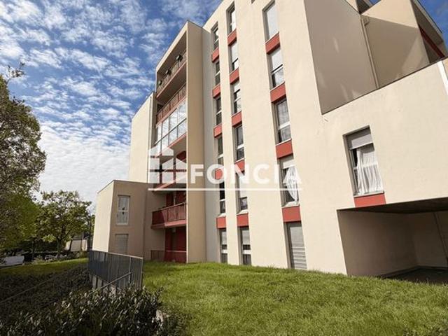 Appartement type 2 dans petite copropriété sécurisé