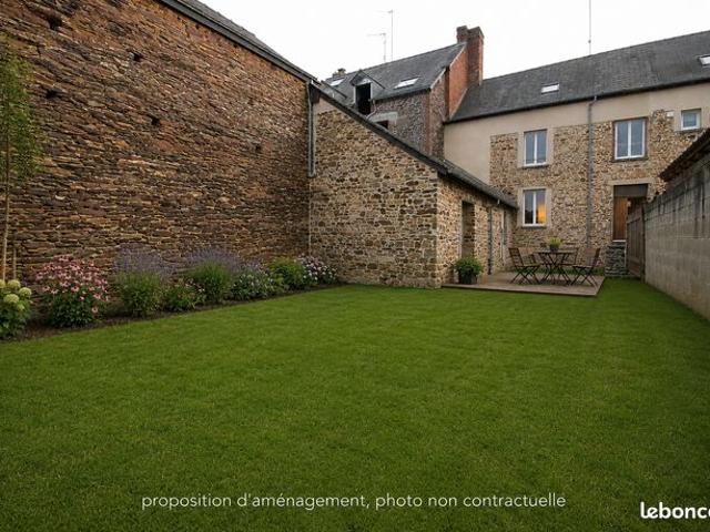 Appartement type 2 de 32 m2 avec dépendance et cour privative