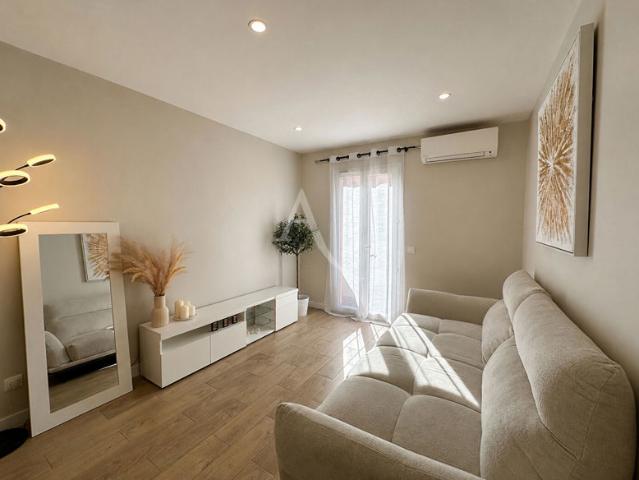 APPARTEMENT TYPE 2 DE 36.60 m2 TERRASSE RIANS