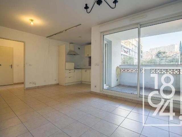 Appartement type 2 de 41m2 avec extérieur 13004