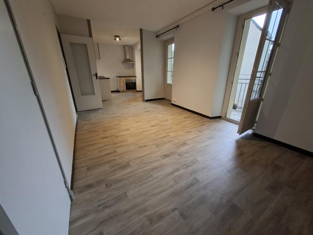 Appartement Type 2 en rez de chaussée proche centre ville de Marvejols