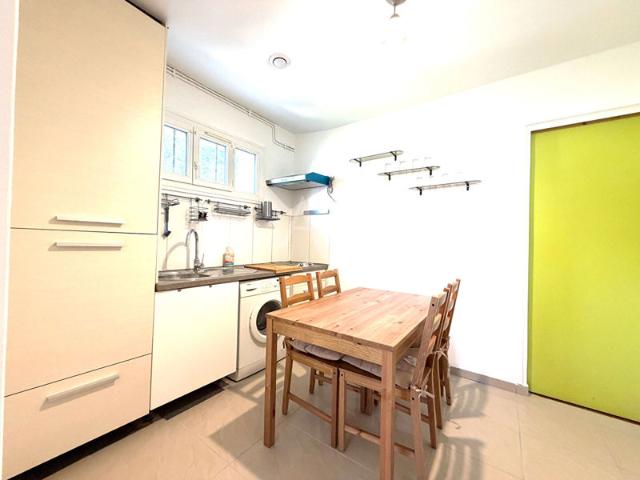 APPARTEMENT TYPE 2 MEUBLE A MANOSQUE PROCHE CENTRE VILLE
