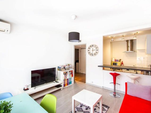 APPARTEMENT TYPE 2 MEUBLE FRICHE BELLE DE MAI