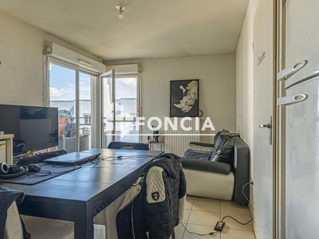 Appartement type 2 vendu LIBRE