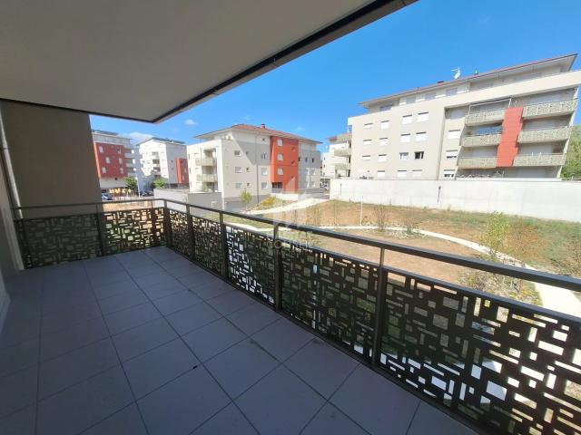Appartement TYPE 3 avec terrasse
