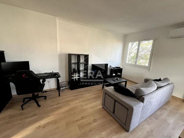 Appartement type 3 avec cave et balcons à louer à Perpignan