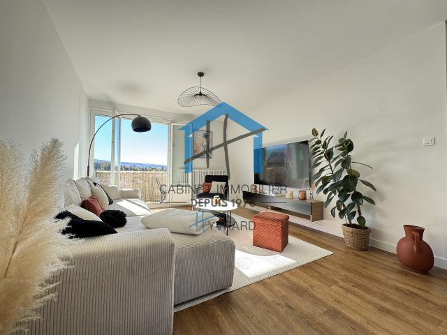 Appartement type 3 de 83m2 avec balcon et vue dégagée La Talaudière centre
