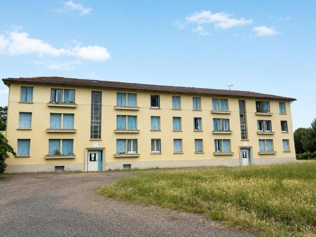 RC Appartement Type 3 Etournelles