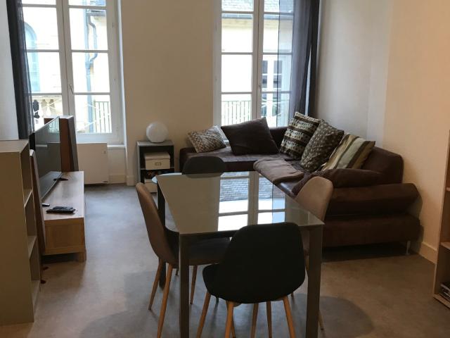 APPARTEMENT TYPE 3 MEUBLE