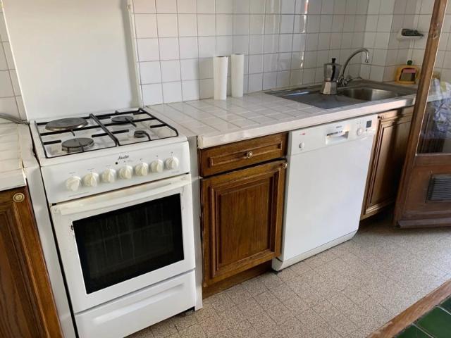 Appartement type 3, meublé, 68.48m², deux chambresterrasse, parking