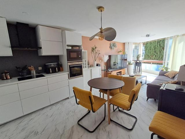Appartement type 3 traversant avec vue jardin