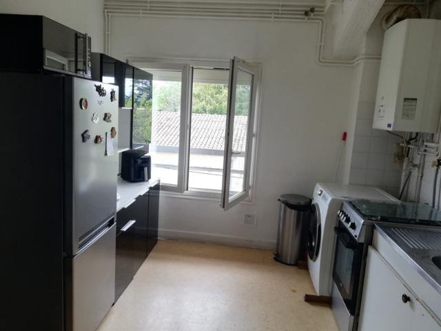 Appartement Type 3 vendu loué, Quartier LAPRAT, 26000 VALEN