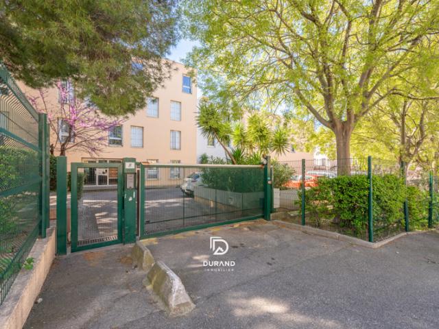 APPARTEMENT TYPE 4 DOUBLE EXTERIEUR 13011 MARSEILLE