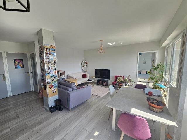 Appartement Type 4 de 72 m² avec balcon et cave
