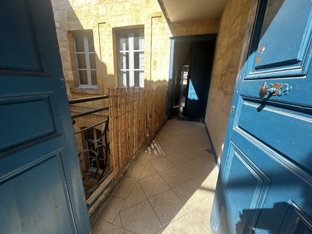APPARTEMENT TYPE 4 QUARTIER SAINT PIERRE