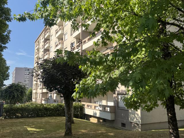 Appartement Type 5 secteur Renoir