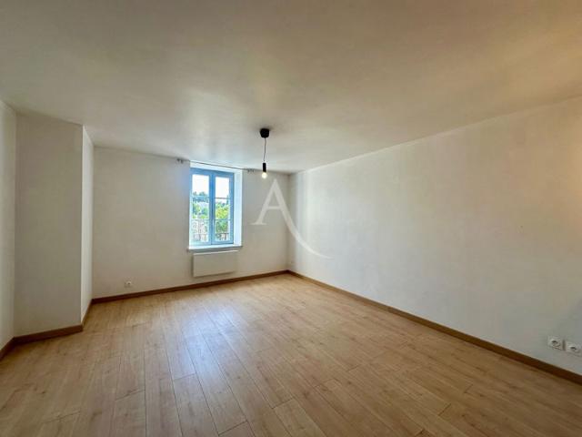 APPARTEMENT UNE CHAMBRE PROCHE DU CENTRE VILLE