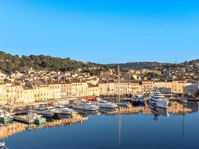 Appartement UNIQUE dans le port de Saint Tropez 64m² Saint Tropez