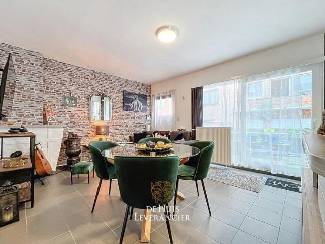 Appartement unique prêt à emménager avec 2 chambres et un.