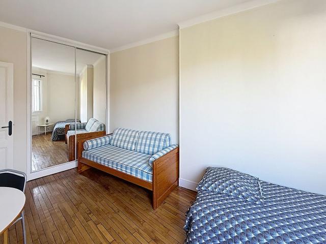 Appartement Vanves 1 pièce s 26 m2