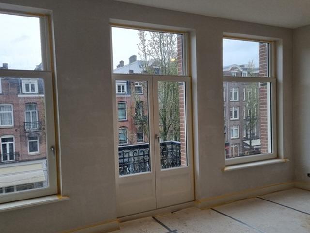 Appartement Van Baerlestraat in Amsterdam