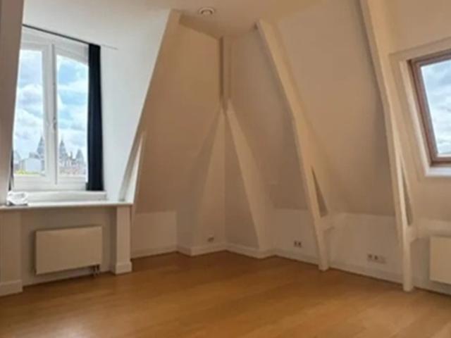 Appartement Van de Veldestraat in Amsterdam