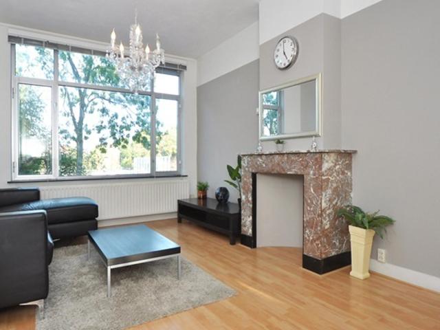 Appartement Van der Hoopstraat in Den Haag
