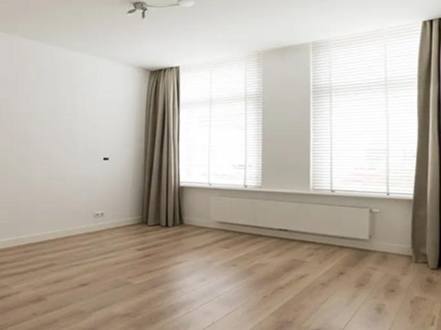 Appartement Van Ostadestraat in Amsterdam