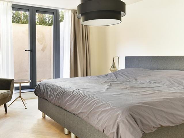 Appartement Van Stolkweg in Den Haag