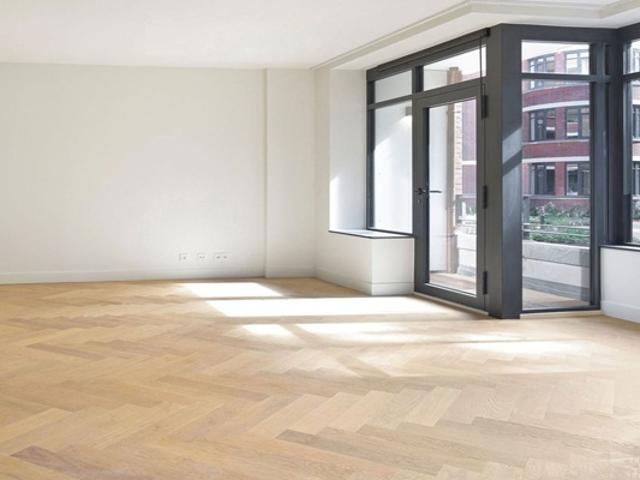 Appartement Van Stolkweg in Den Haag
