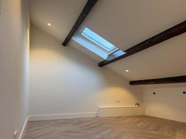 Appartement Van Tuyll van Serooskerkenplein in Amsterdam
